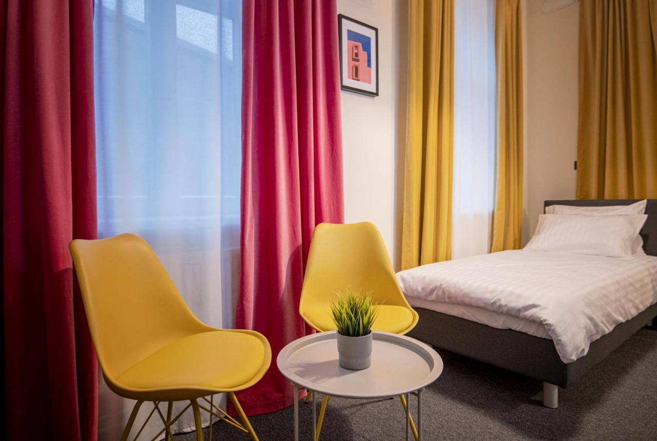 Rumi Hotel With Self Check-In Jēkabpils Exteriör bild